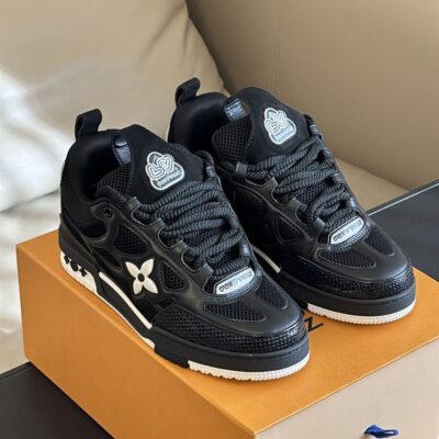 LOUIS VUITTON LV SKATE SNEAKER BLACK WHITE - L081