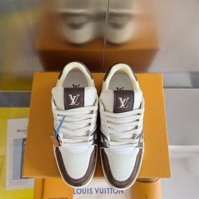 LOUIS VUITTON LV TRAINER SNEAKER - L040