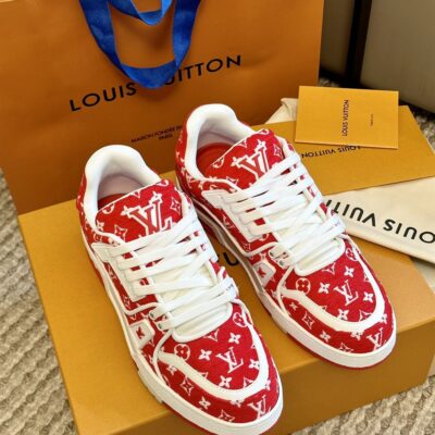 LOUIS VUITTON LV TRAINER SNEAKER RED - L133