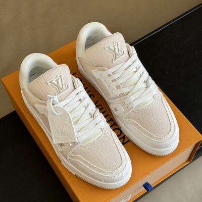 LOUIS VUITTON LV TRAINER SNEAKER YELLOW - L084