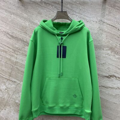 LOUIS VUITTON MONOGRAM HOODIE - J010