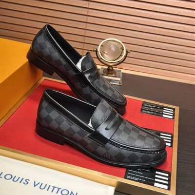 LOUIS VUITTON SORBONNE LOAFER - T049