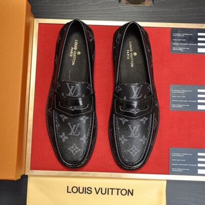 LOUIS VUITTON SORBONNE LOAFER - T052