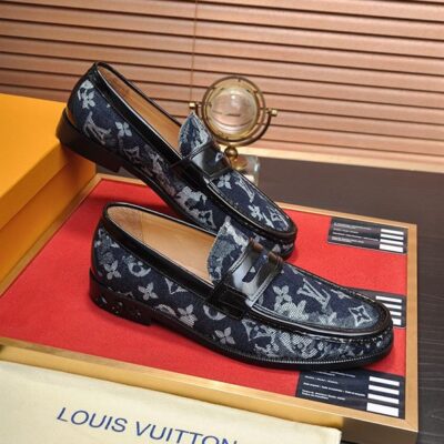 LOUIS VUITTON SORBONNE LOAFER - T058