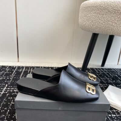 BALENCIAGA COSY BB LOGO MULES - E010