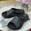 BALENCIAGA MOLD SLIDE SANDAL BLACK - E030