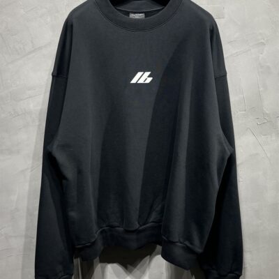 BALENCIAGA OVERSIZED BLACK COTTON SWEATSHIRT WITH LOGO - BH012