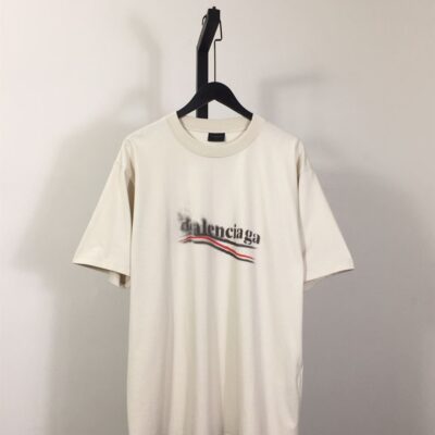 BALENCIAGA POLITICAL STENCIL T-SHIRT MEDIUM FIT IN OFF WHITE BLACK - Y018