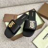 BURBERRY BLACK LEATHER SLIDES WOMEN - U012