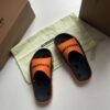 BURBERRY BUCKLOW SLIDES BLACK ORANGE - U008