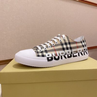 BURBERRY CHECK COTTON SNEAKERS - R040