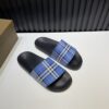 BURBERRY CHECK SLIDES - U026