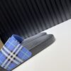 BURBERRY CHECK SLIDES - U026