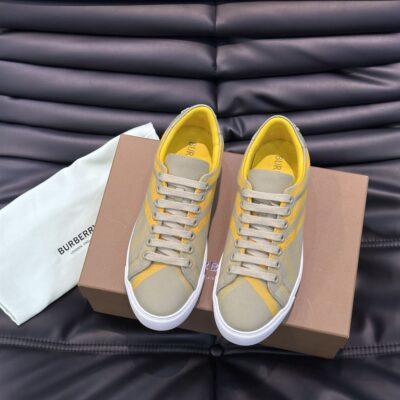 BURBERRY CHECKED LACE-UP SNEAKERS - R019