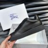 BURBERRY LEATHER BOX SNEAKERS BLACK - R008