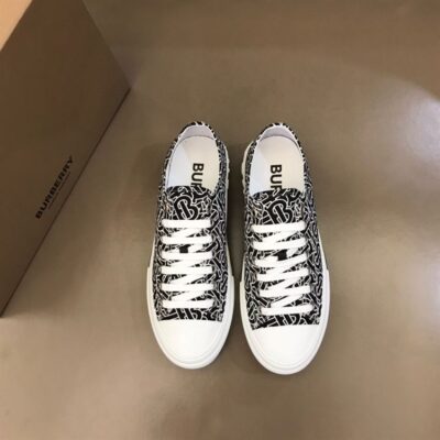 BURBERRY MONOGRAM PRINT COTTON SNEAKERS - R038