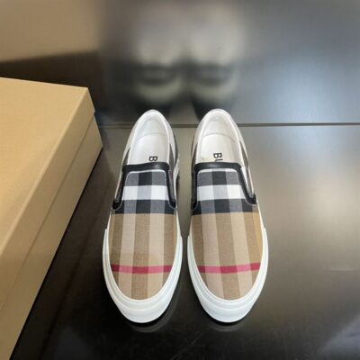 BURBERRY SLIP ON SNEAKERS EXAGGERATED CHECK BIRCH BROWN WHITE - R014