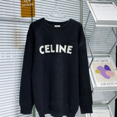 CELINE OVERSIZED SWEATER IN RIBBED WOOL - CR010