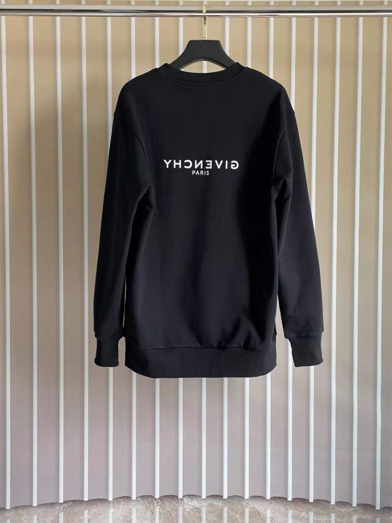 GIVENCHY CLASSIC FIT SWEATSHIRT WITH GIVENCHY REVERSE PRINT - AD001