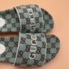 GUCCI GG CANVAS SLIDE SANDAL - Q125