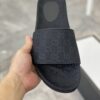 GUCCI GG CANVAS SLIDE SANDAL - Q127