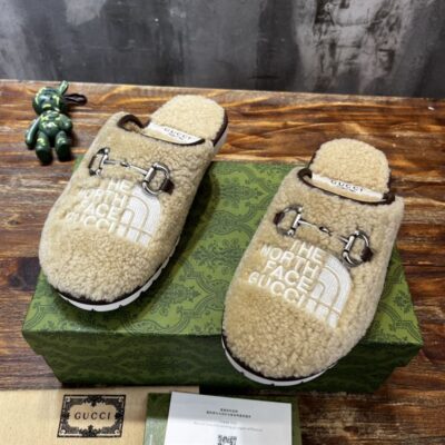 GUCCI x THE NORTH FACE WOOL SLIPPER - Q121