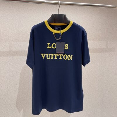 LOUIS VUITTON SHORT-SLEEVED COTTON T-SHIRT - V073