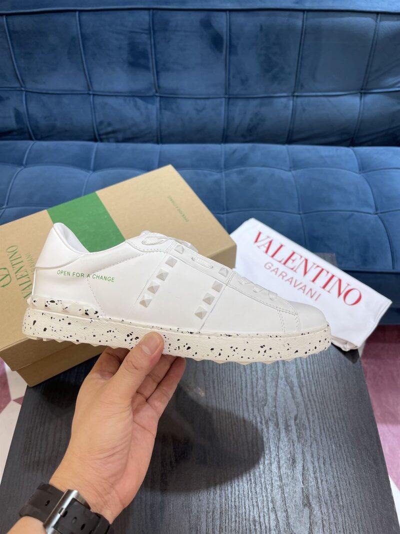 VALENTINO GARAVANI OPEN FOR A CHANGE SNEAKERS - TM046