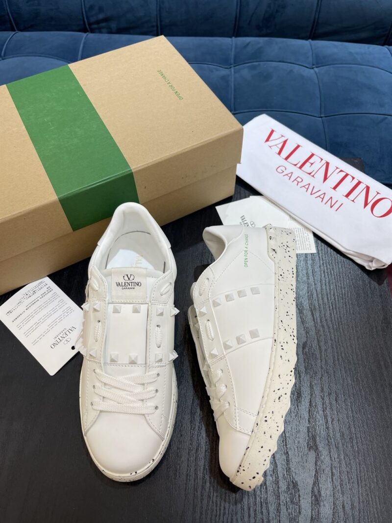 VALENTINO GARAVANI OPEN FOR A CHANGE SNEAKERS - TM046