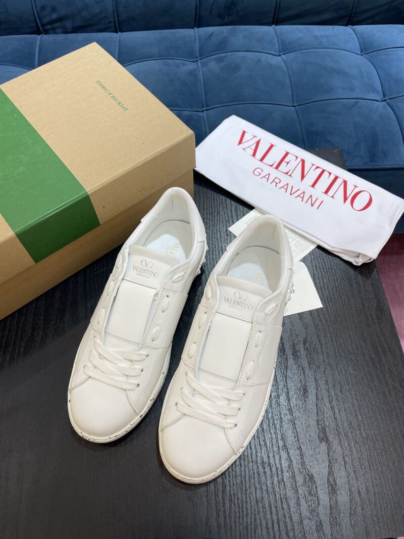 VALENTINO GARAVANI OPEN FOR A CHANGE SNEAKERS - TM048