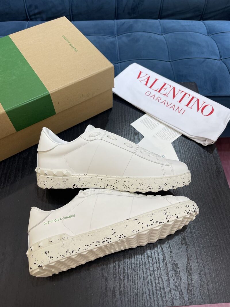 VALENTINO GARAVANI OPEN FOR A CHANGE SNEAKERS - TM048