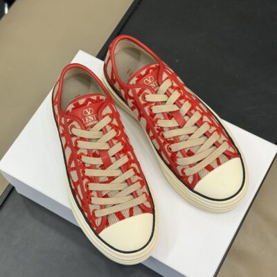 VALENTINO TOILE ICONOGRAPHE TOTALOOP LOW-TOP SNEAKER - TM020