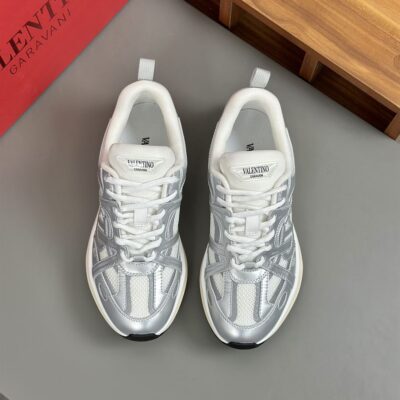 VALENTINO VLOGO EASYJOG SNEAKER IN MIRROR AND FABRIC - TM004